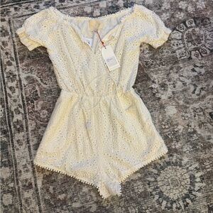 TJD The Jetset Diaries White Eyelet Lace Romper NWT Sz small